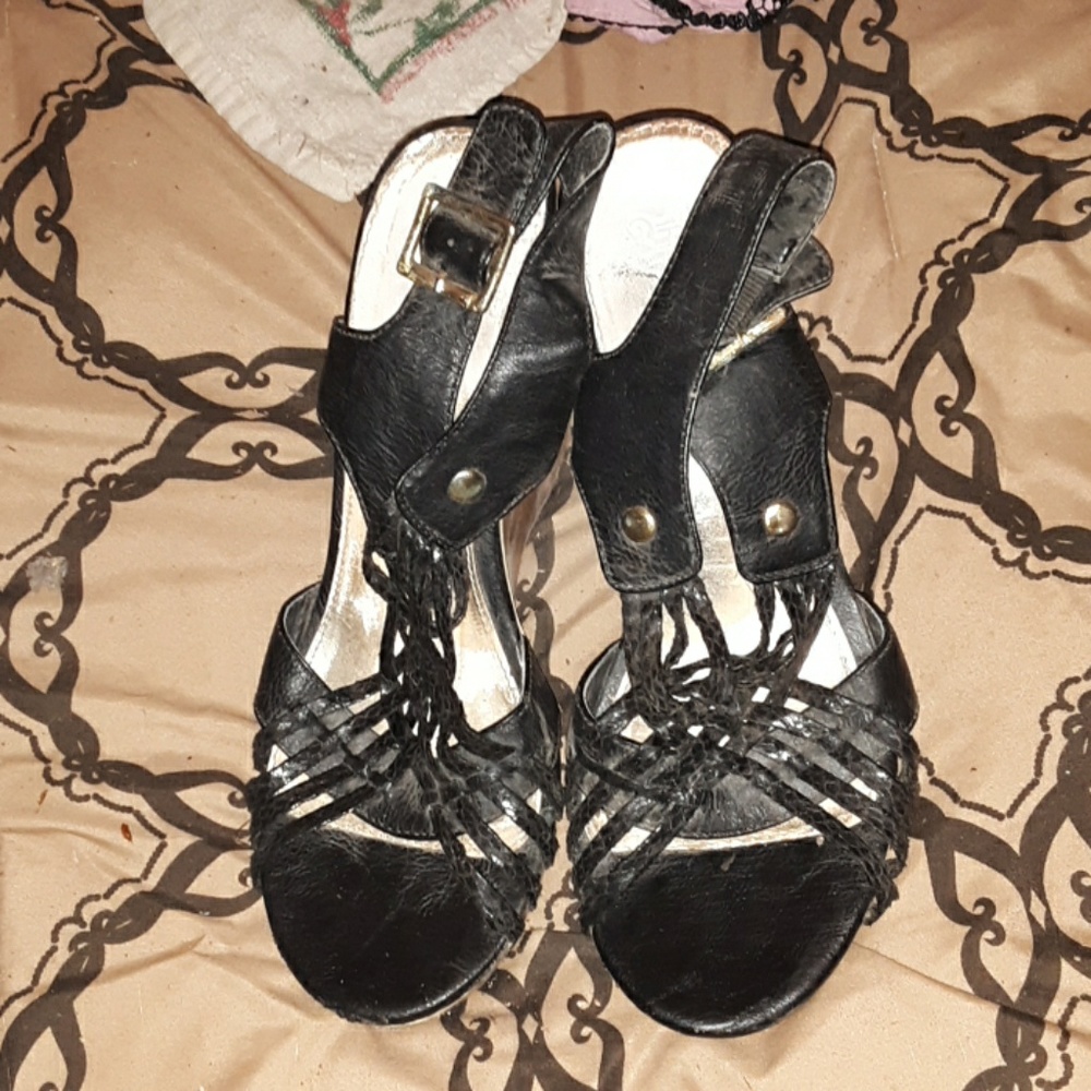 Wedges - Picture 2 of 3